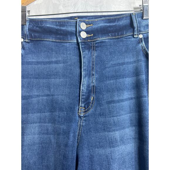 Lane Bryant Jeans 26 SHORT High Rise Flare Tighter Tummy Blue Denim - Picture 2 of 13